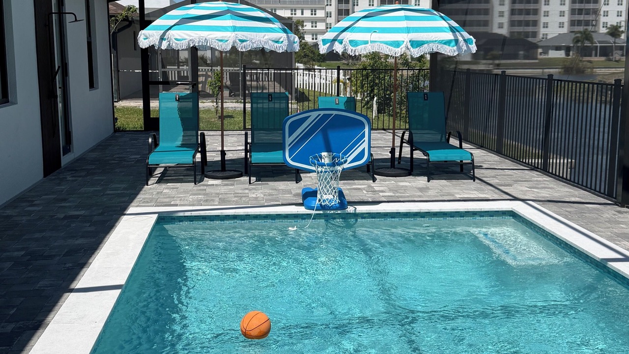 Photo of Outdoor in Trafalgar