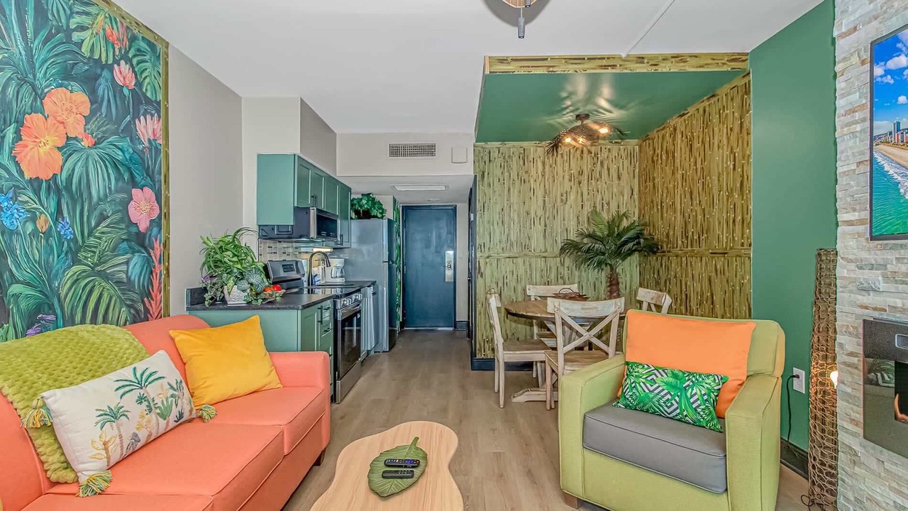 Photo of Livingroom in Downtown Myrtle Beach