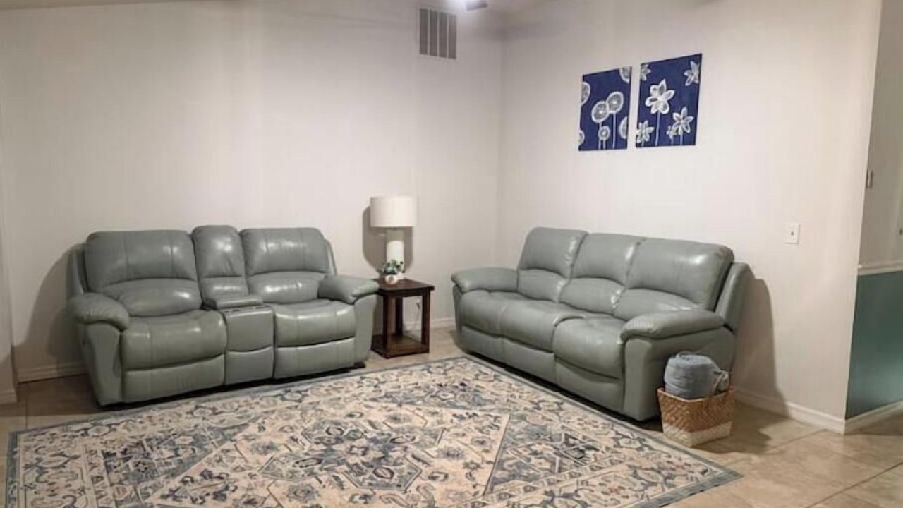 Photo of Livingroom in Plantation Estates