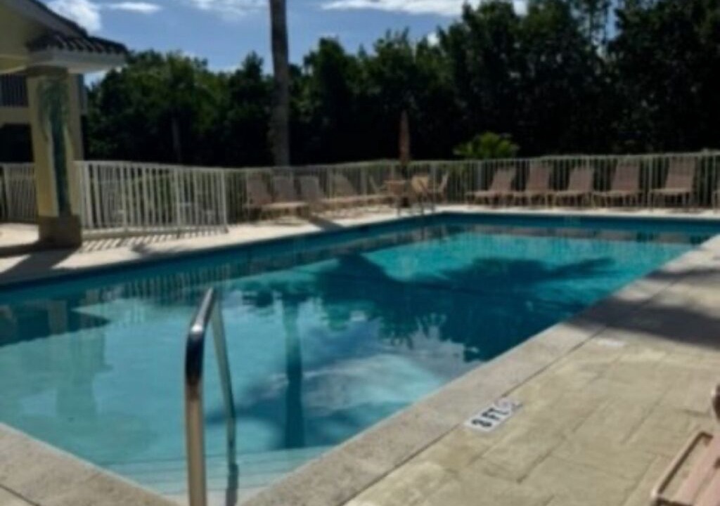 Photo of Outdoor in Hammock Bay
