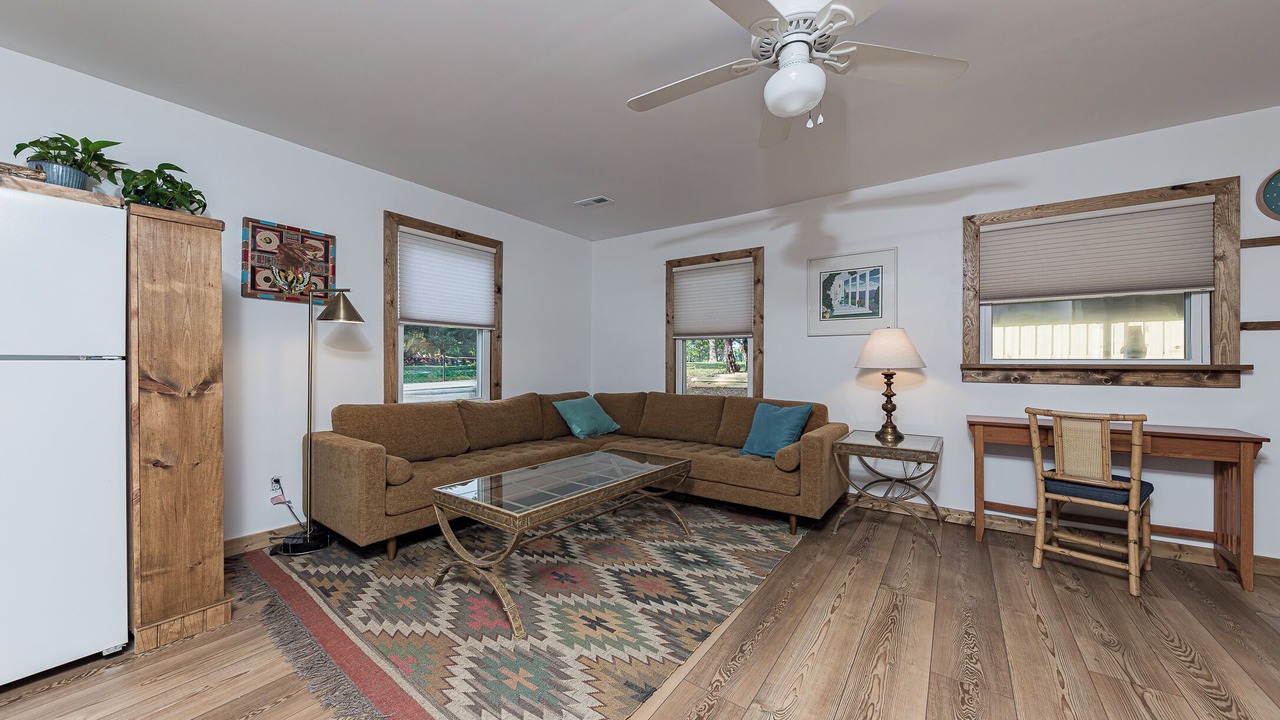 Photo of Livingroom in Swansboro