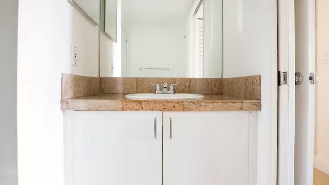 Photo of Bathroom in Aventura