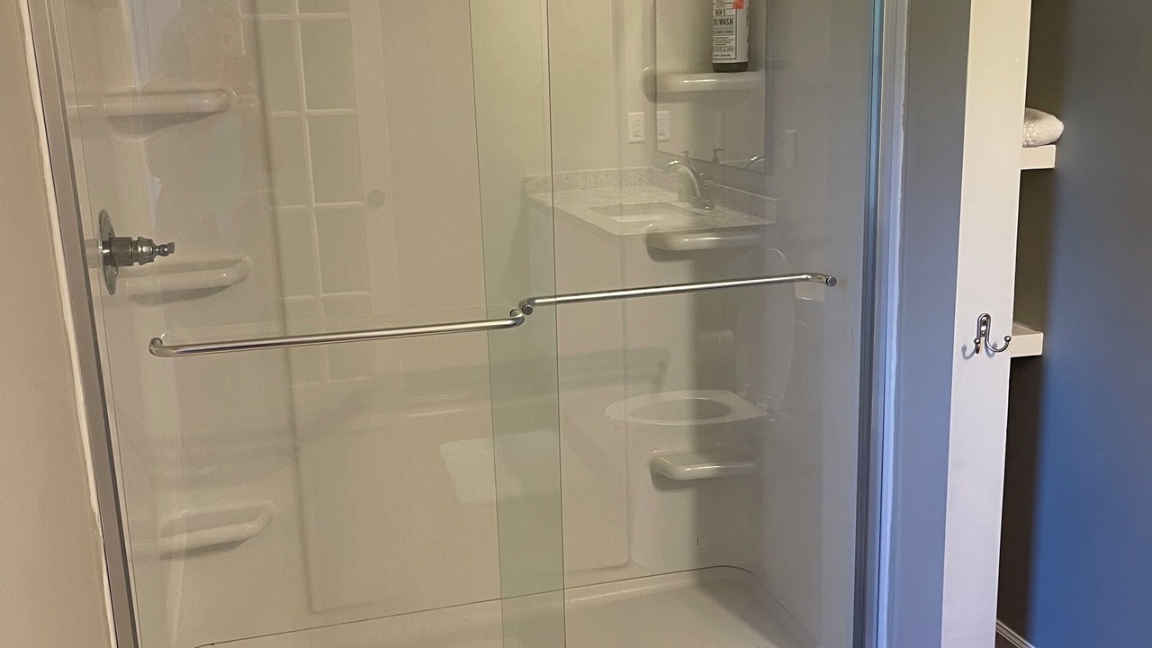 Photo of Bathroom in Douglas