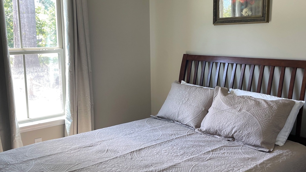 Photo of Bedroom in Douglas