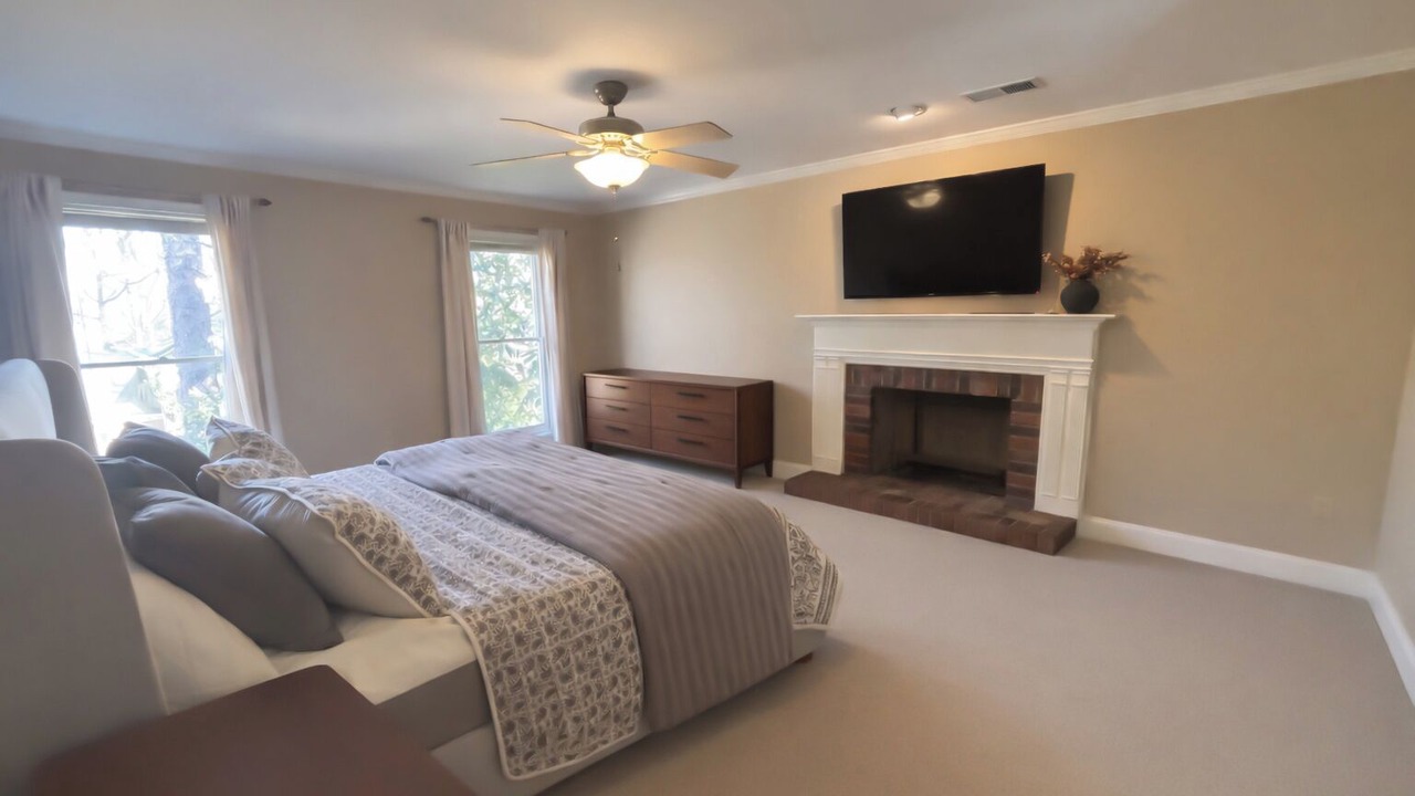 Photo of Bedroom in Martinez