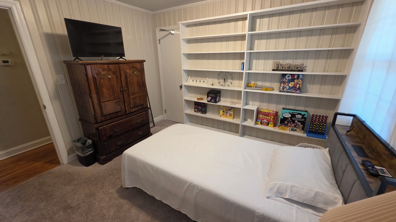 Photo of Bedroom in Terry Sanford