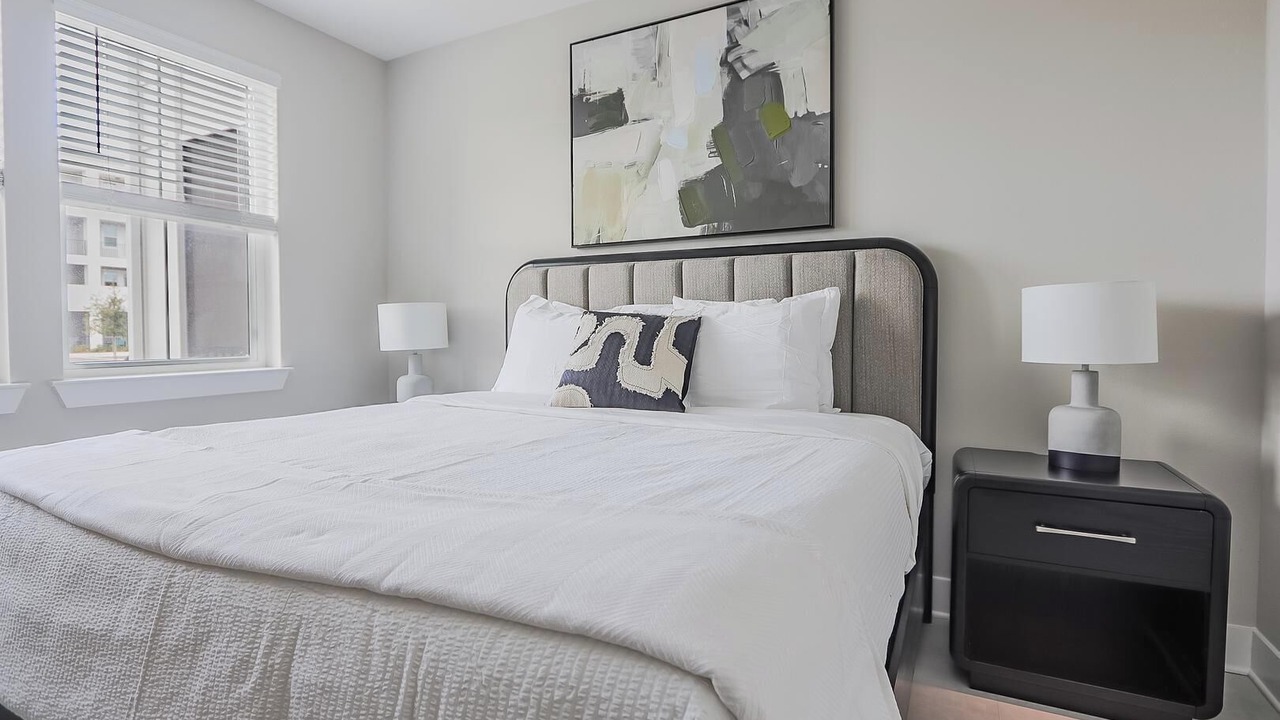 Photo of Bedroom in Interchange Square