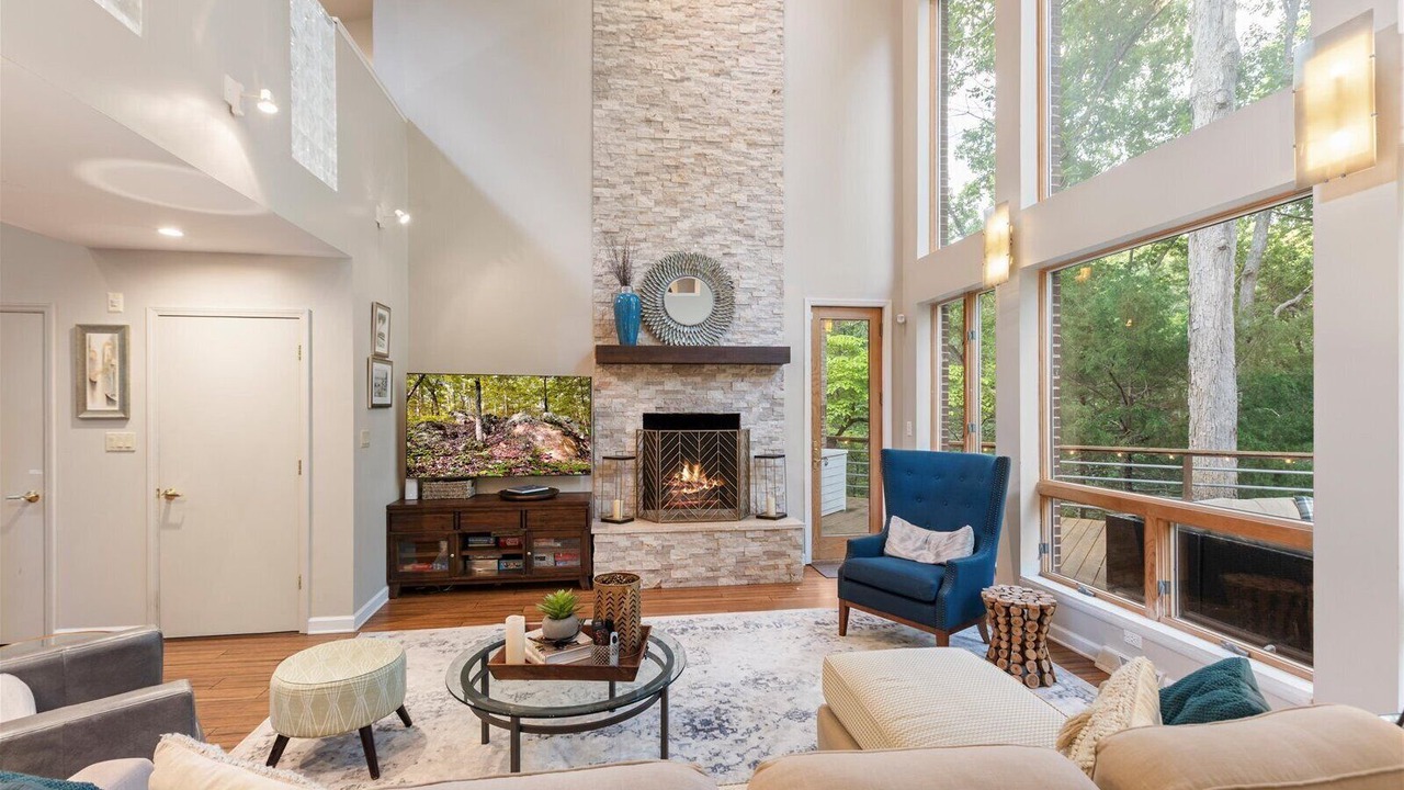 Photo of Livingroom in Mint Hill