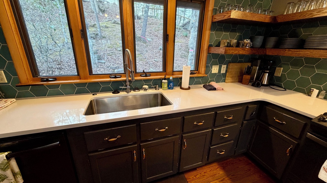 Photo of Kitchen in Santeetlah