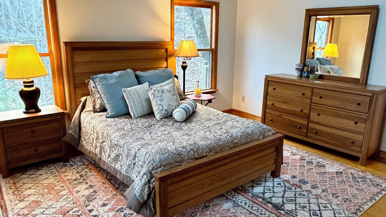 Photo of Bedroom in Santeetlah