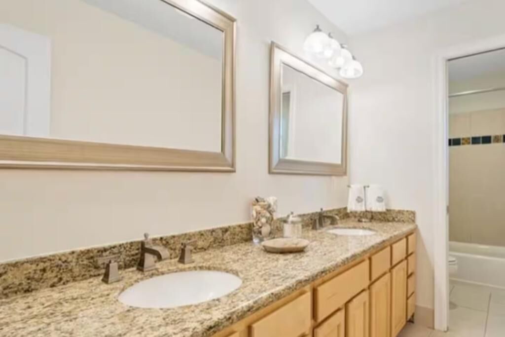 Photo of Bathroom in Orchid Isle Estates