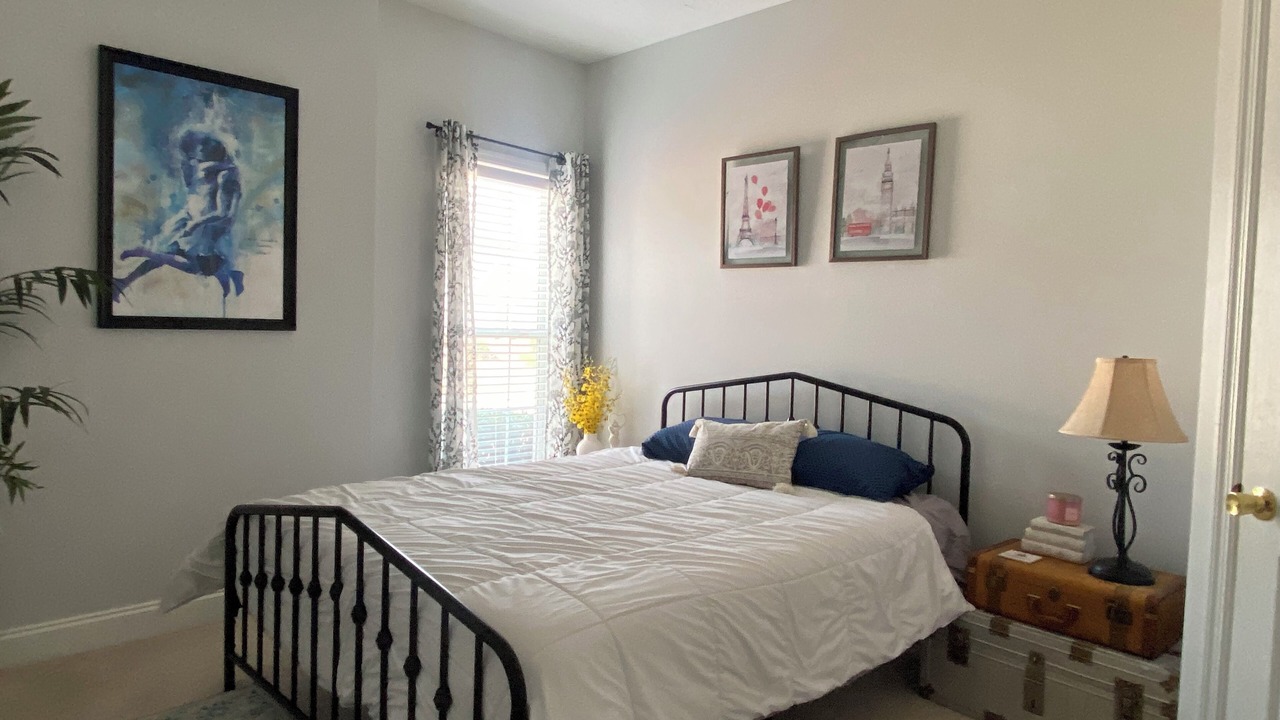 Photo of Bedroom in Evans