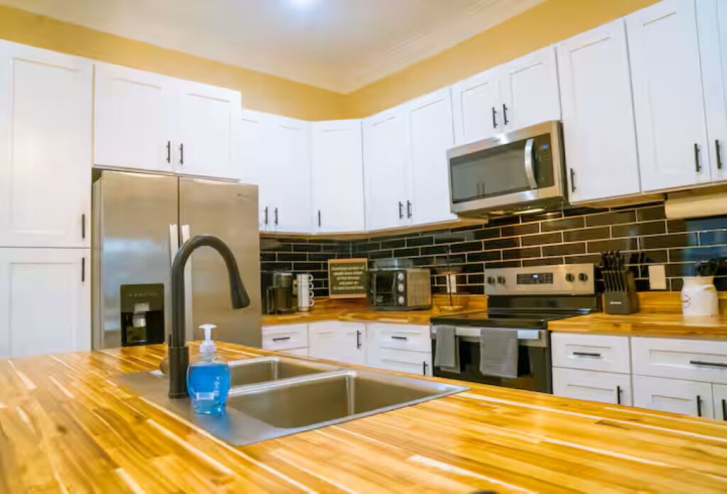 Photo of Kitchen in Thomas Square