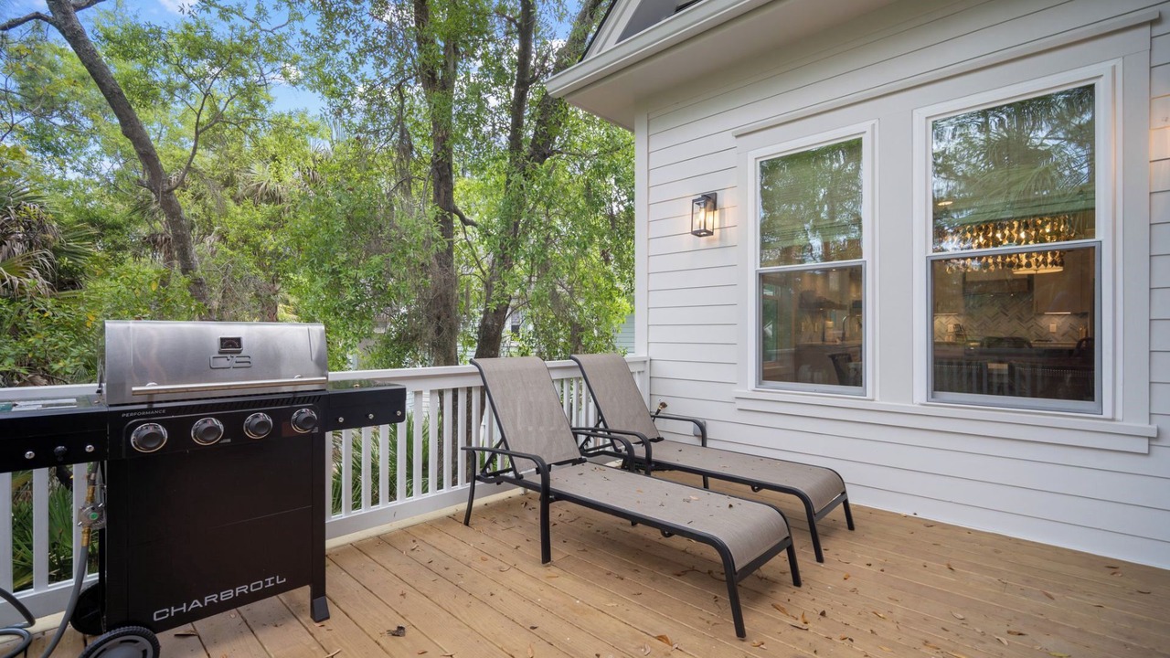 Photo of Outdoor in Deer Lake