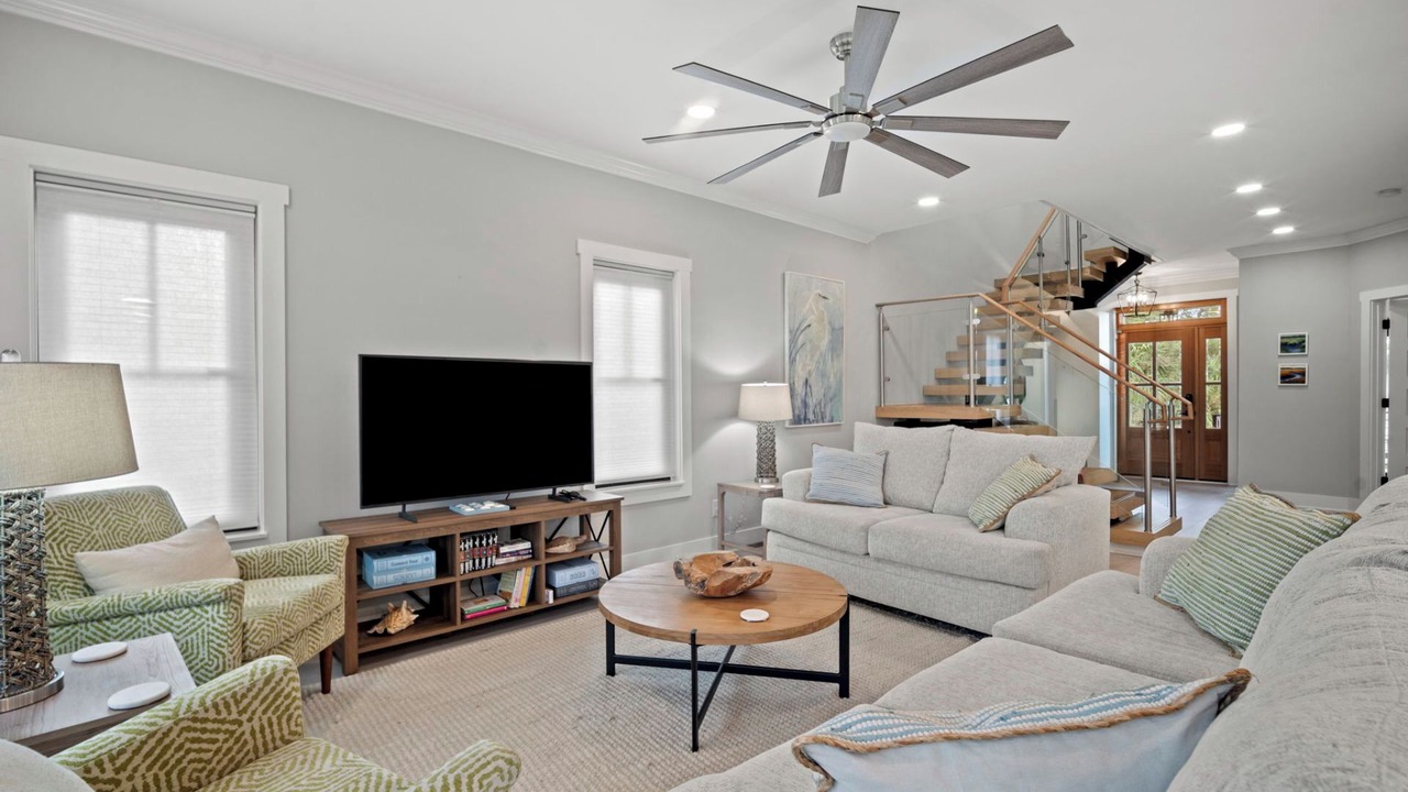 Photo of Livingroom in Sweetgrass