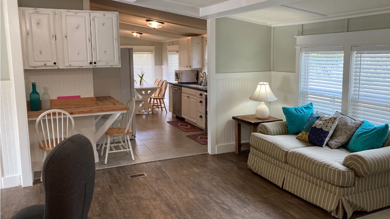 Photo of Livingroom in Burton