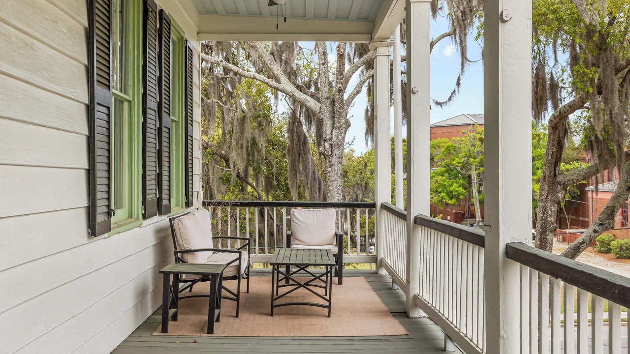 Photo of Patio Balcony in The Old Commons