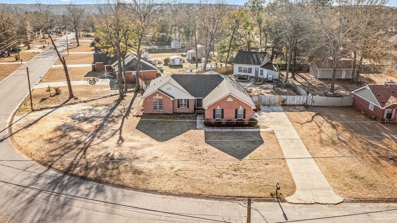Photo of Outdoor in Gracewood