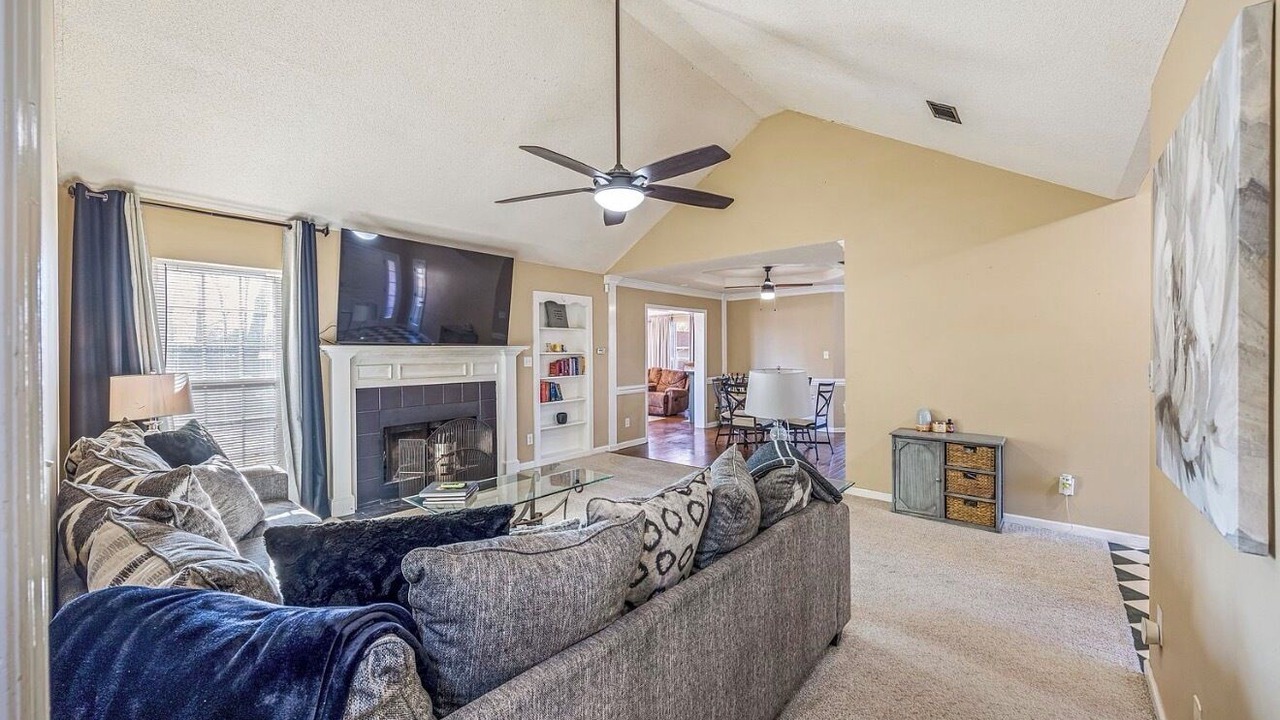 Photo of Livingroom in Gracewood