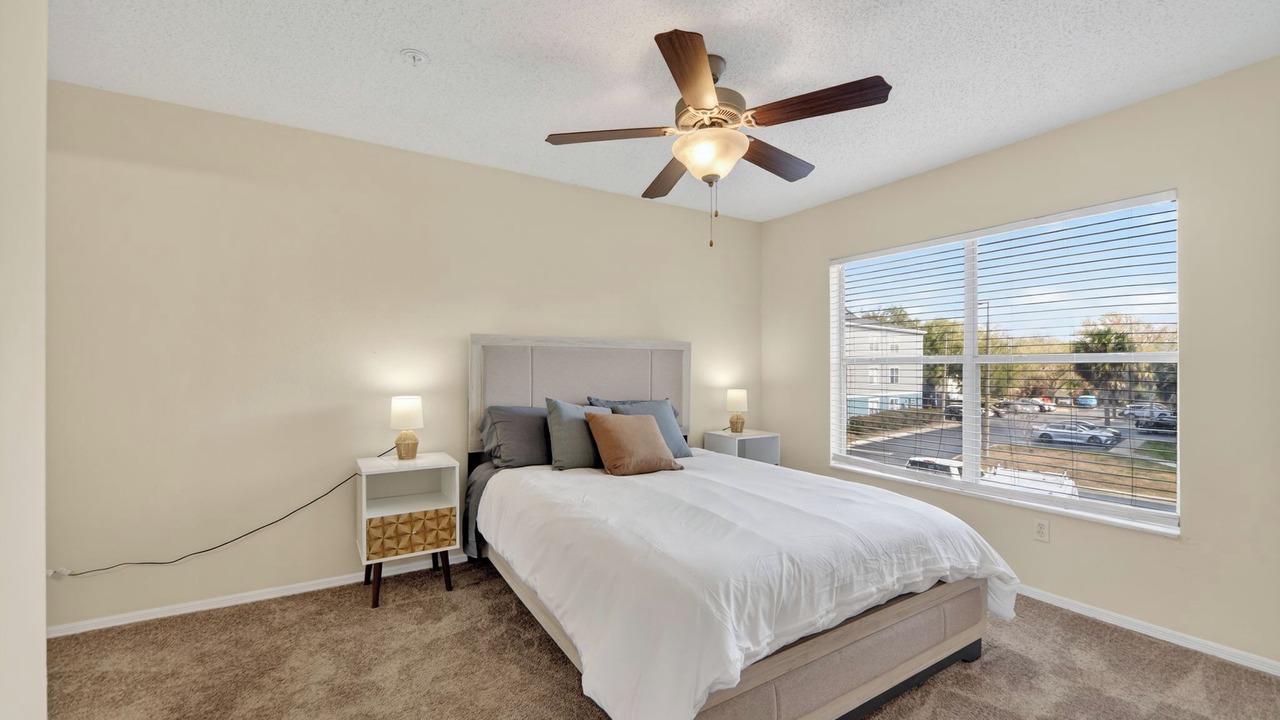 Photo of Bedroom in Winter Springs