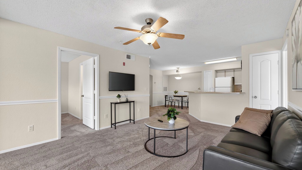 Photo of Livingroom in Winter Springs