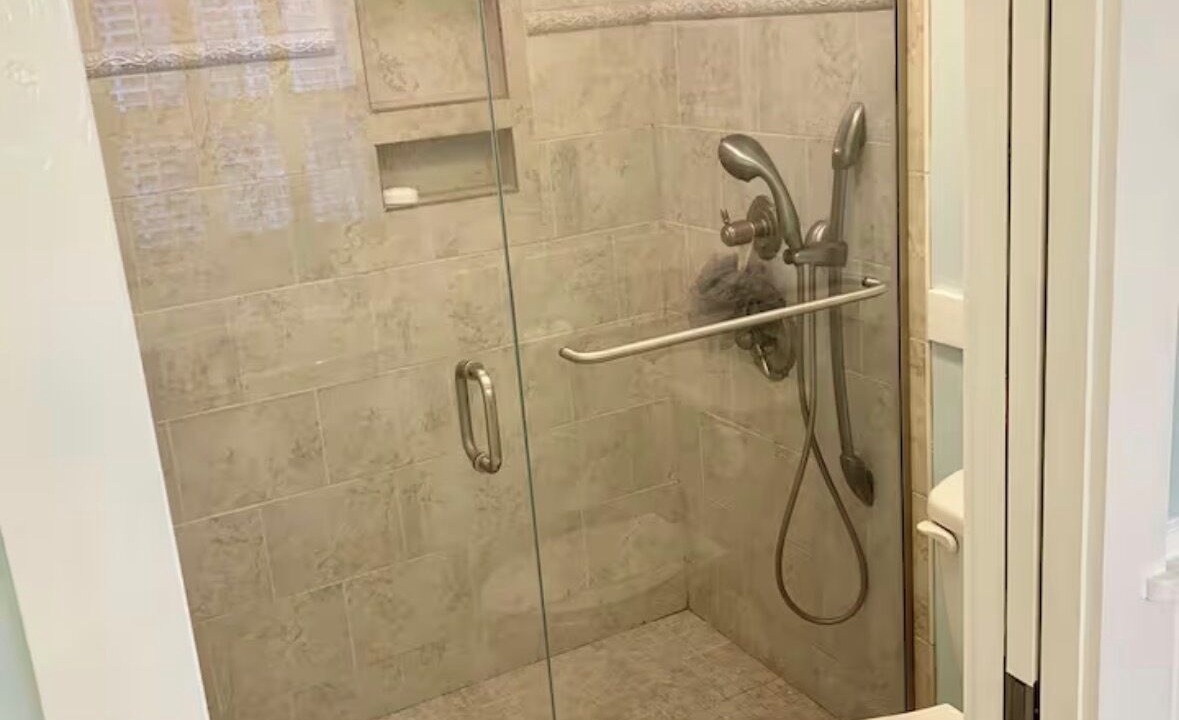 Photo of Bathroom in Martinez