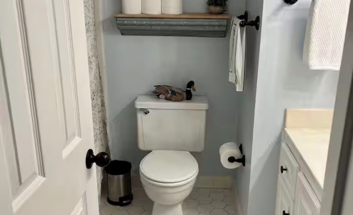 Photo of Bathroom in Martinez