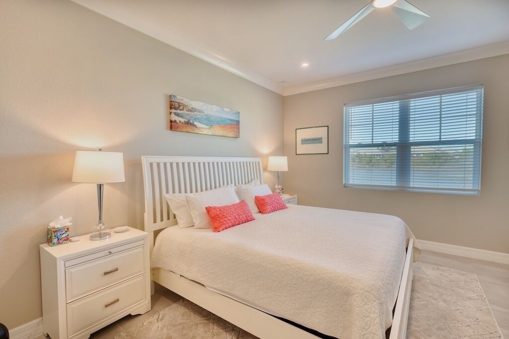 Photo of Bedroom in Naples