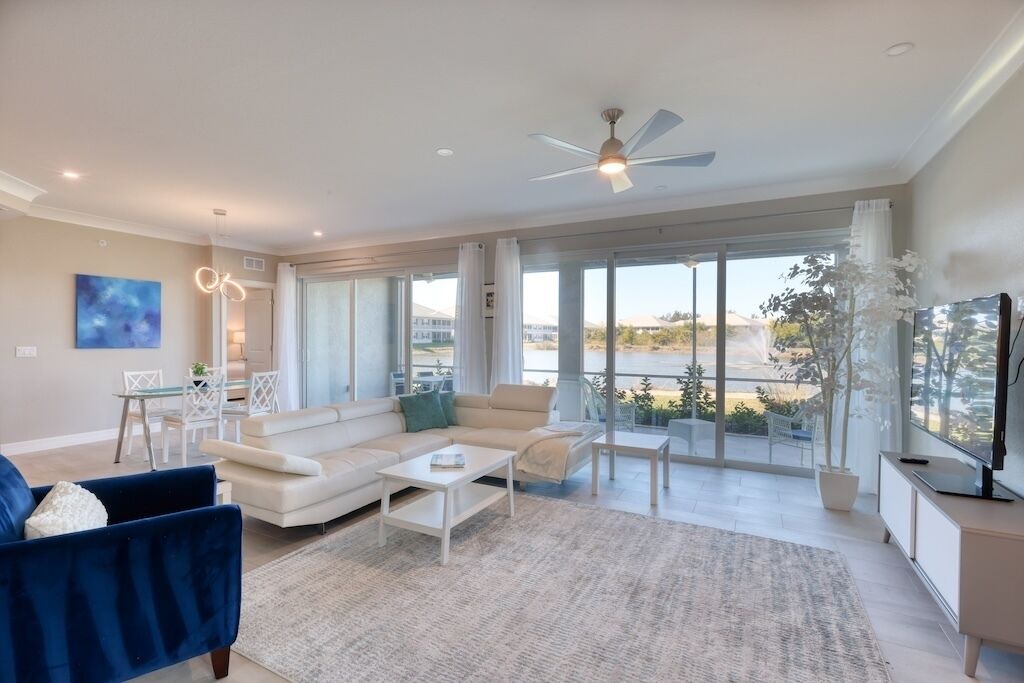 Photo of Livingroom in Naples