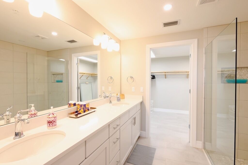 Photo of Bathroom in Naples