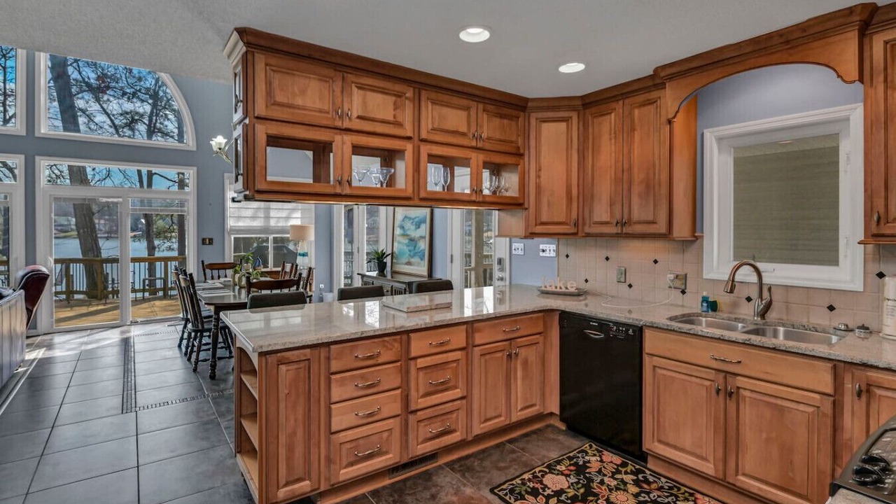 Photo of Kitchen in Newberry Shores