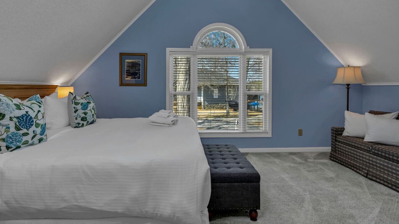 Photo of Bedroom in Newberry Shores