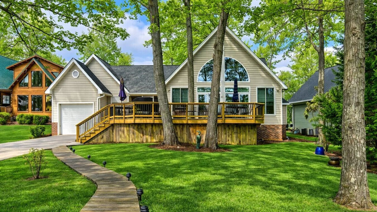 Photo of Outdoor in Newberry Shores