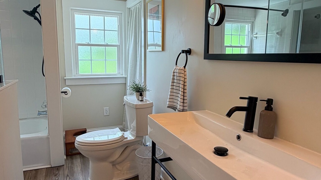 Photo of Bathroom in Clemson