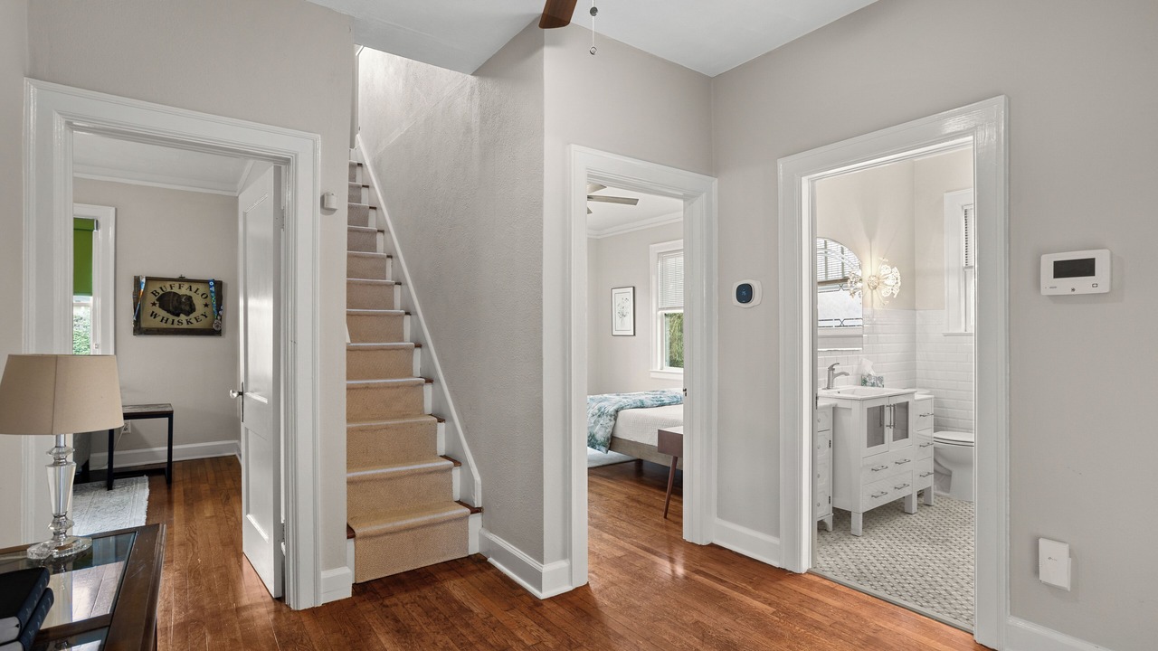 Photo of Bedroom in Chatham Crescent