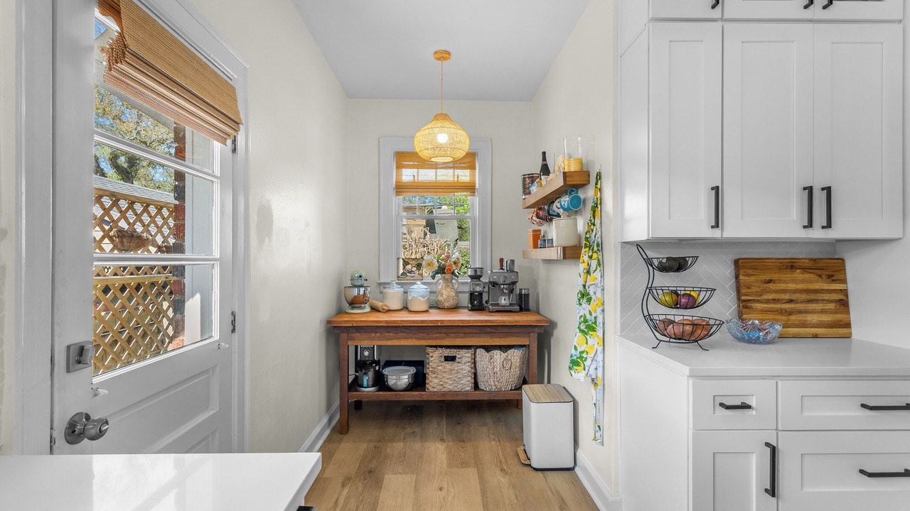 Photo of Kitchen in Chatham Crescent