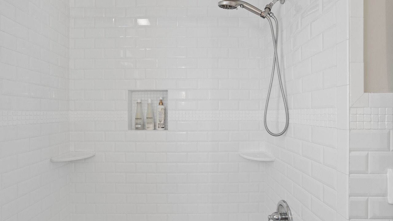Photo of Bathroom in Chatham Crescent