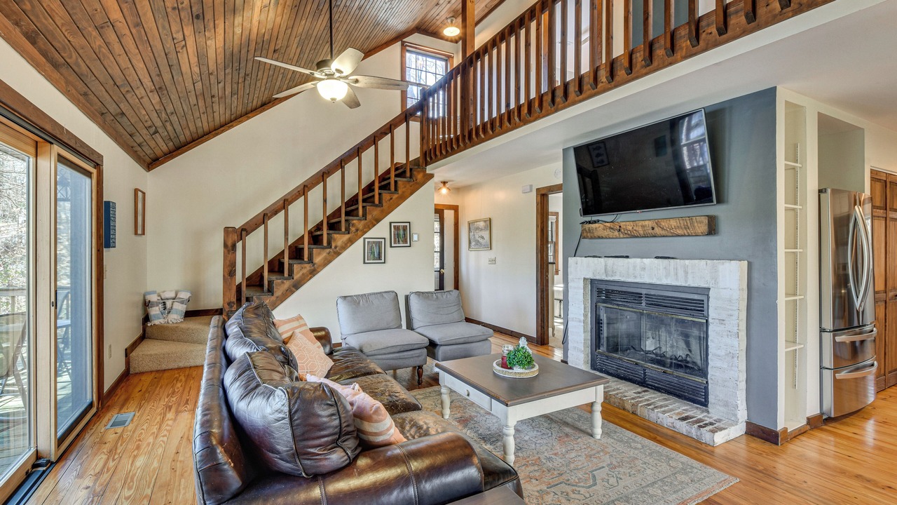 Photo of Livingroom in West Union