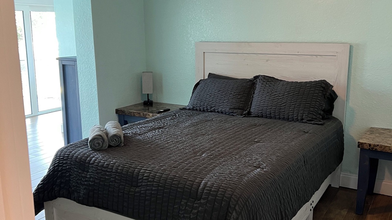 Photo of Bedroom in River Park