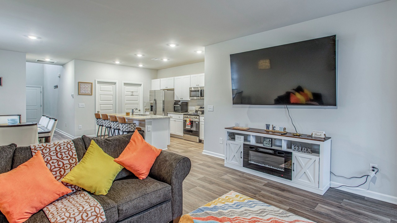 Photo of Livingroom in Longs