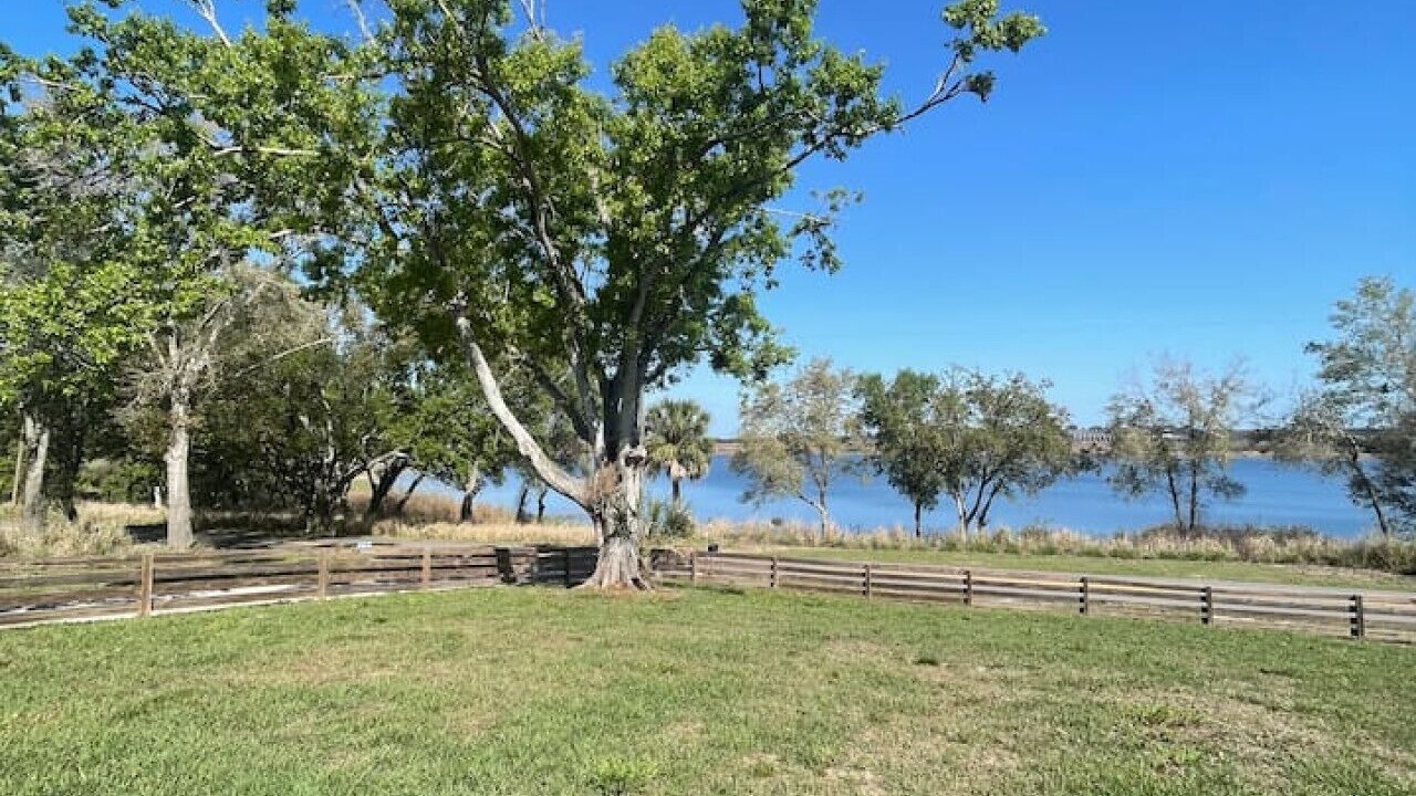 Photo of Others in Lake Wales