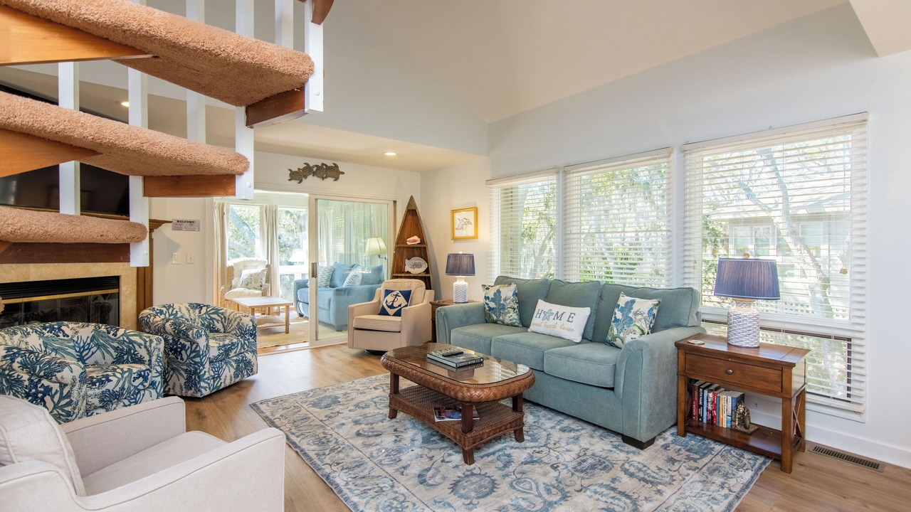 Photo of Livingroom in Ocean Ridge