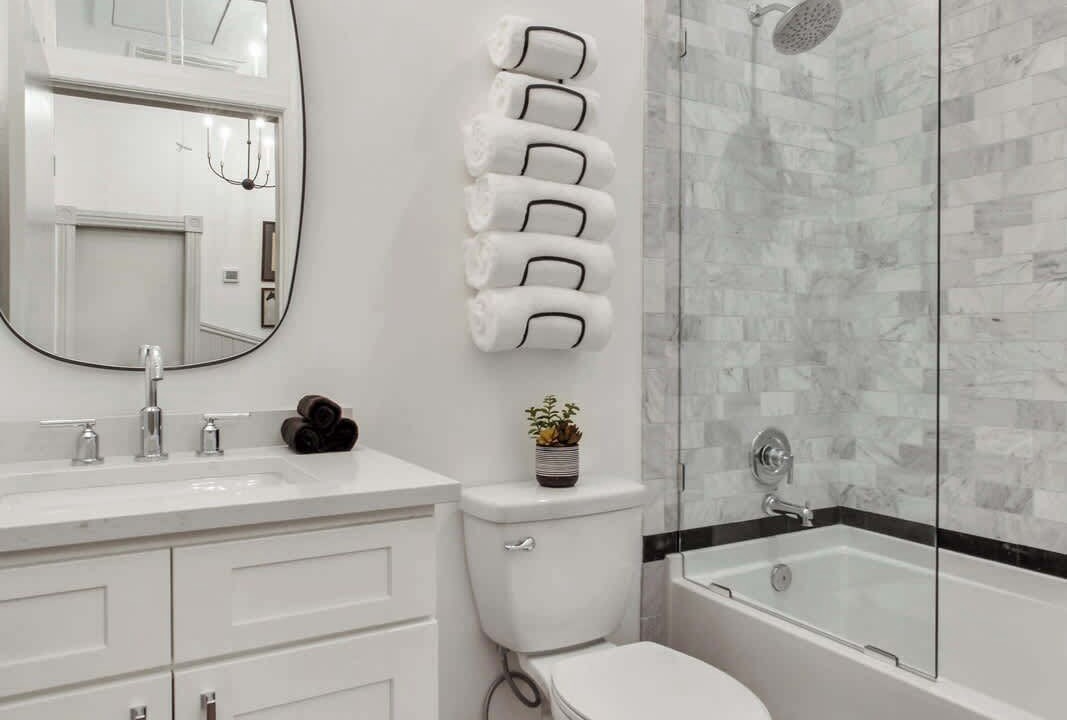 Photo of Bathroom in Savannah Victorian District