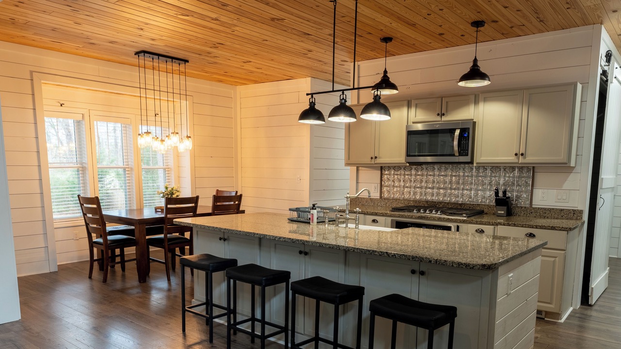 Photo of Kitchen in Appling