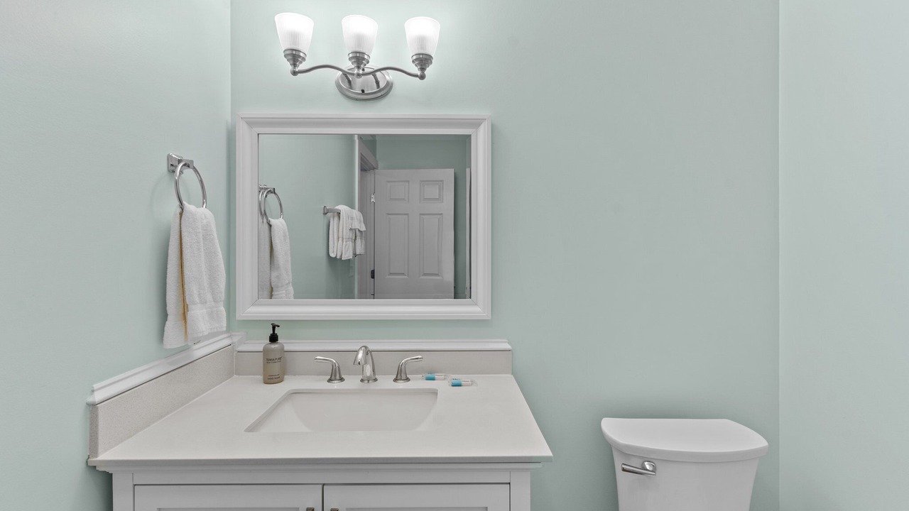 Photo of Bathroom in Surf City