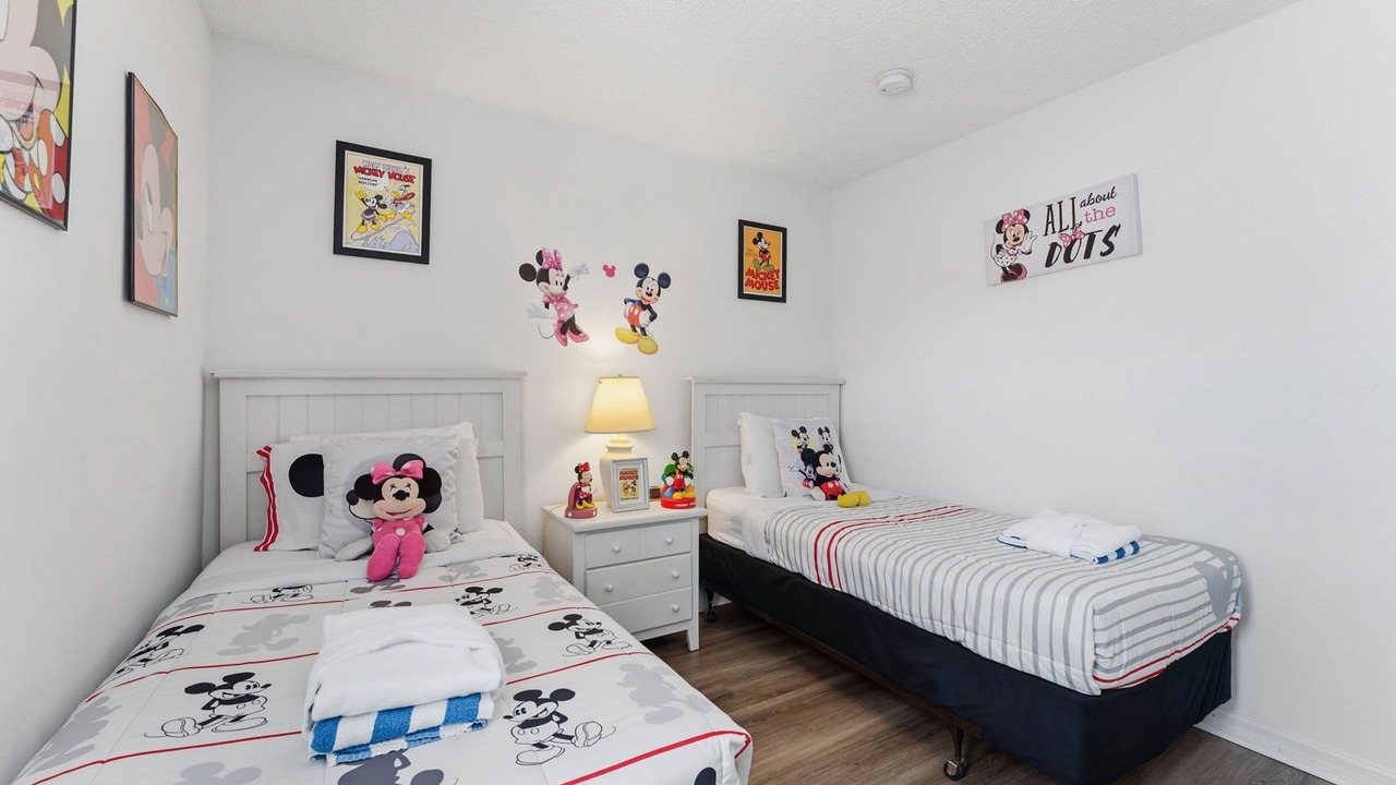 Photo of Bedroom in Seasons