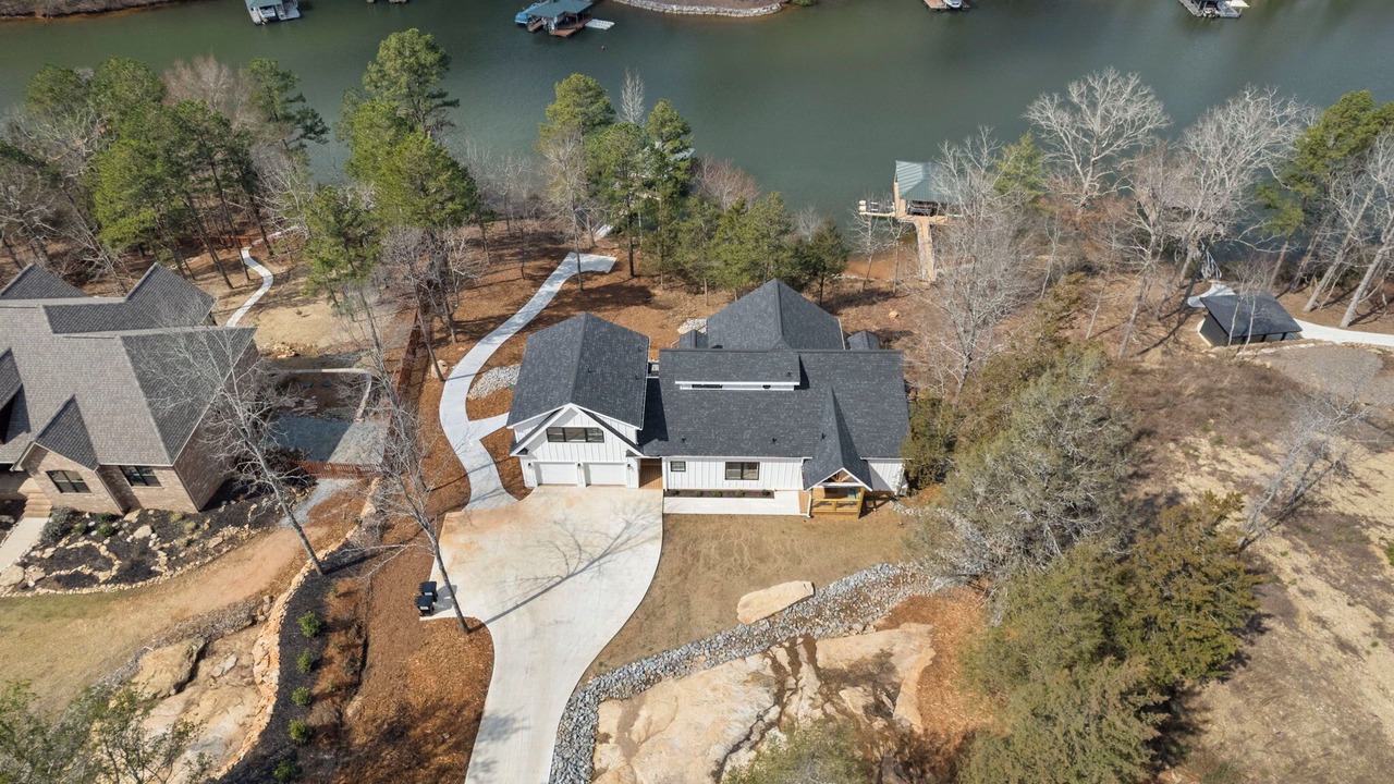 Photo of Outdoor in Seneca