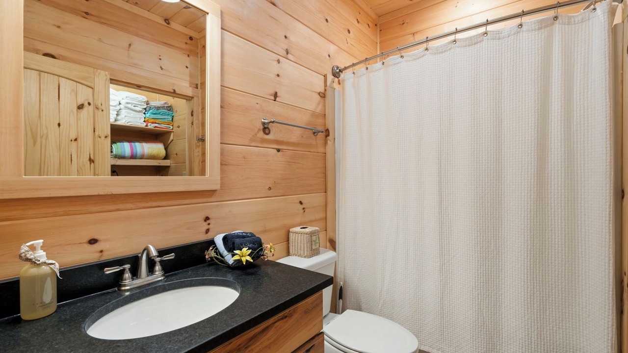 Photo of Bathroom in Seneca