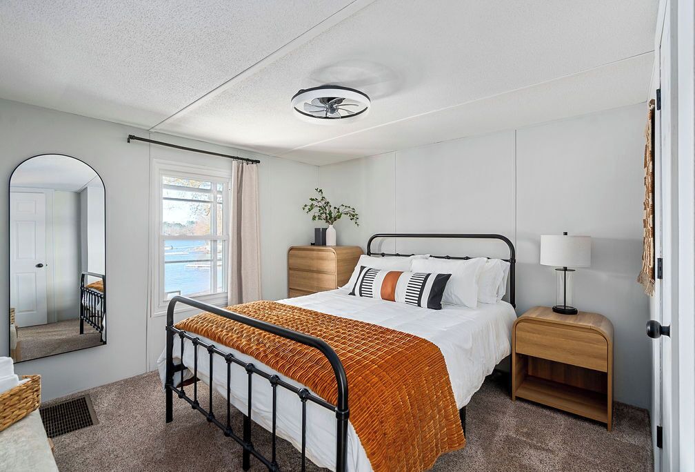 Photo of Bedroom in Leesville