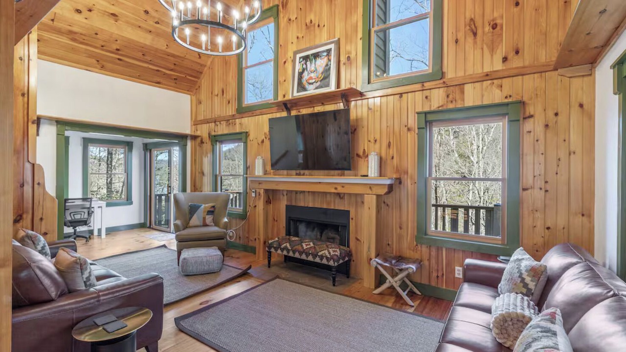Photo of Livingroom in Glenville